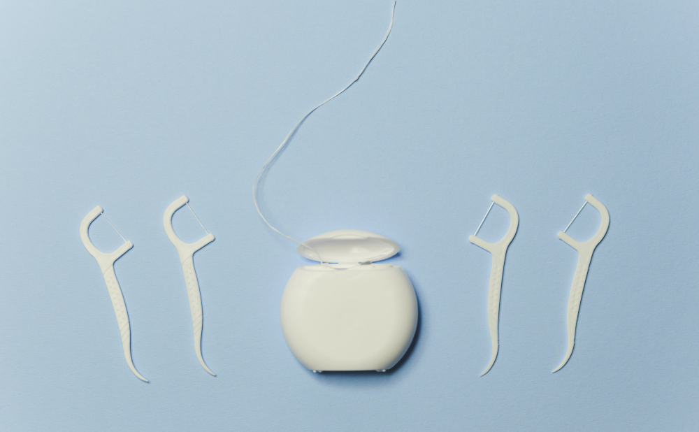 Floosa To Floss or Not to Floss?